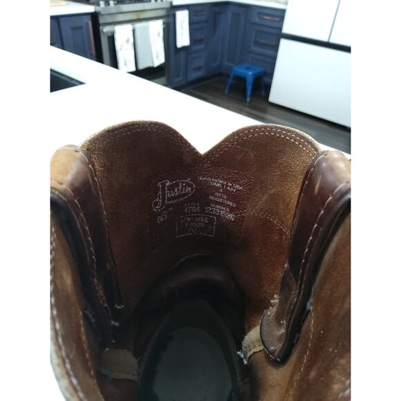 Justin's men's size 8 conductor boots. 10-in Steel toe made in USA. Used - Picture 7 of 9